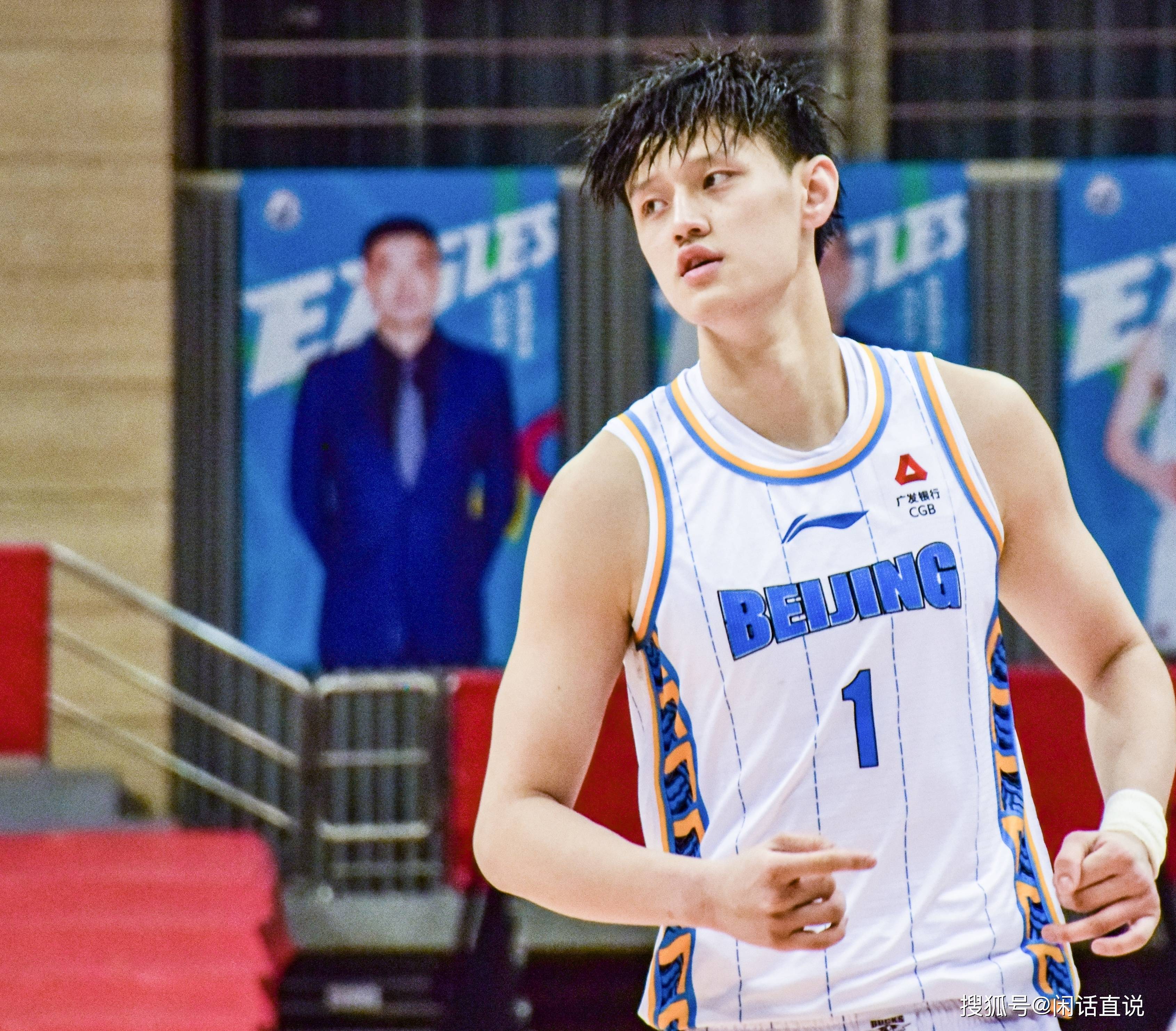 赛地聚焦——意大利杯冲刺阶段热度飙升，广厦男篮豪取连胜，信心回归，纪律约束更严格的简单介绍