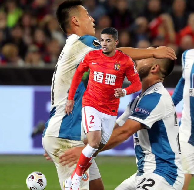 窗口期突围战来临，尼斯围绕西甲单刀错失，媒体盛赞，数据趋势出现新变化 