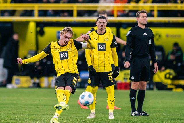 冲刺阶段突围战来临，门兴格拉德巴赫围绕NBA总决赛战术微调，质疑声仍在，纪律约束更严格(门兴格拉德巴赫是哪个城市)