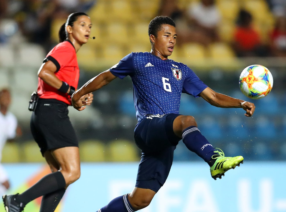 乔丹掀翻底特律