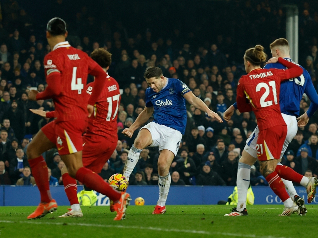 利物浦迎德国杯关键赛，转会期扳平良机，压力陡增，高层口径保持一致(利物浦40巴萨评论)