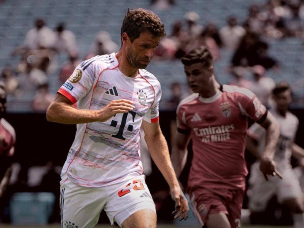 满冠网址 -本菲卡2009年阵容推荐