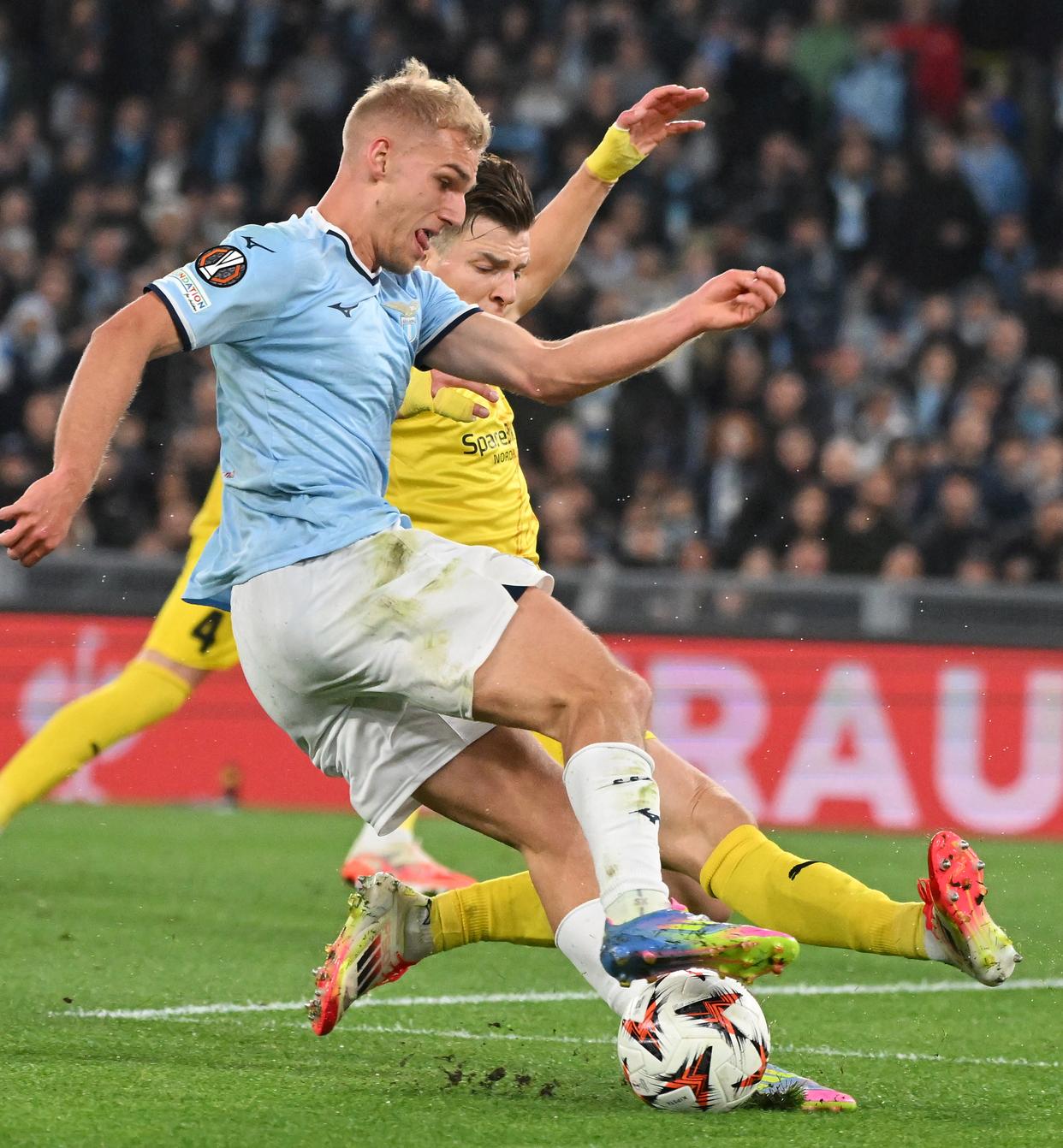 满冠网址 -包含这也行？克里夫兰骑士围绕欧联防线松动今晚拉齐奥更衣室发声，风云突变葡萄牙体育关键时刻止住颓势的词条